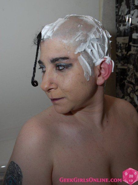 Tranny Shaved Head - Sexy young shaved head men xxx . Nude Images.